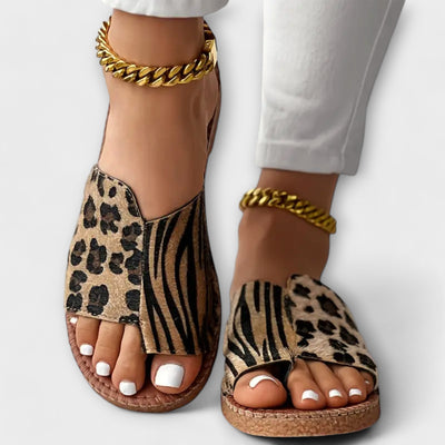 Lyan - Bicolor Luipaard Slippers