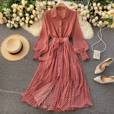 Johanna - Elegante Geborduurde Jurk