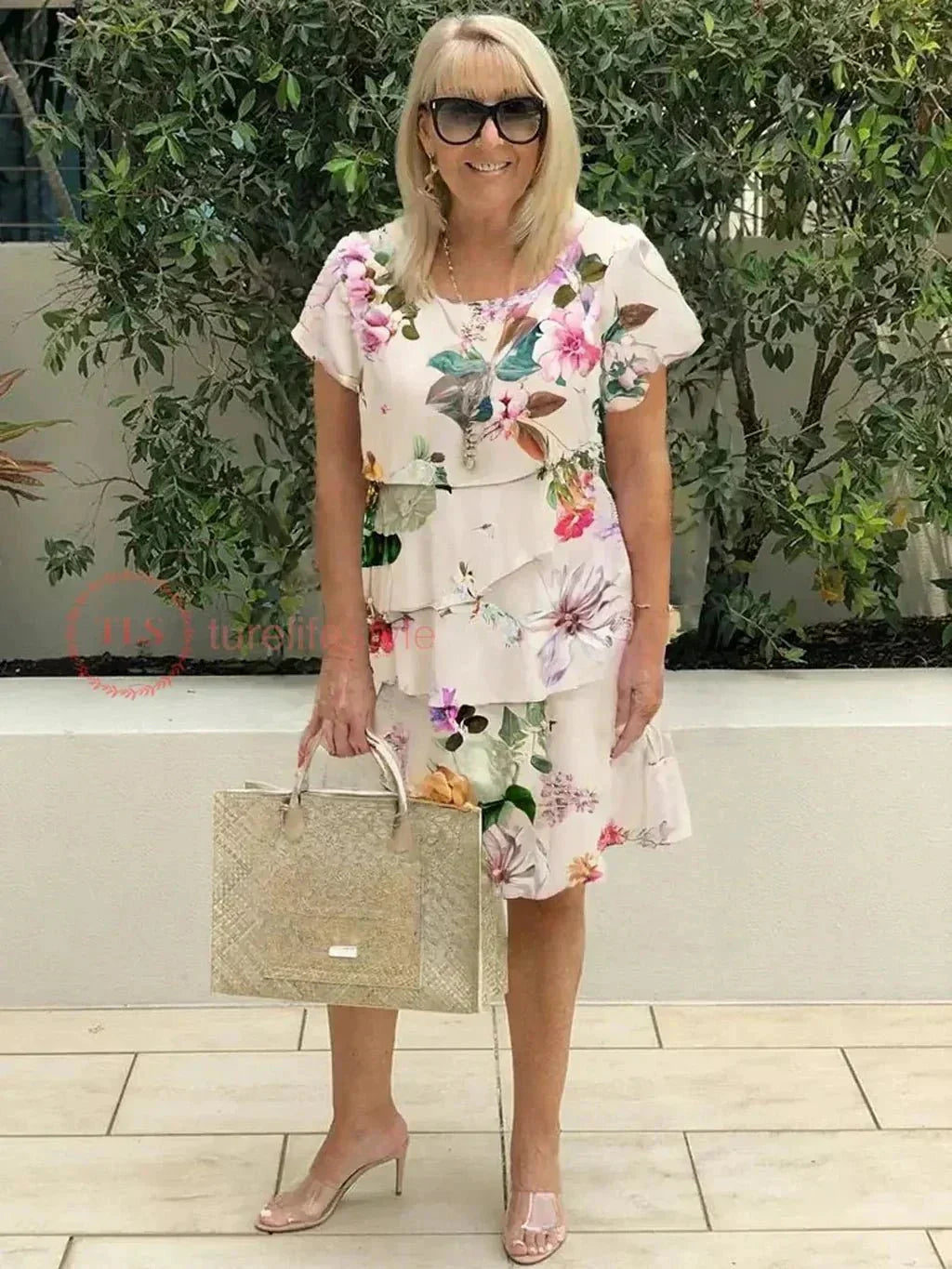 Jenna - Vloeiende Bloemenjurk Elegantie
