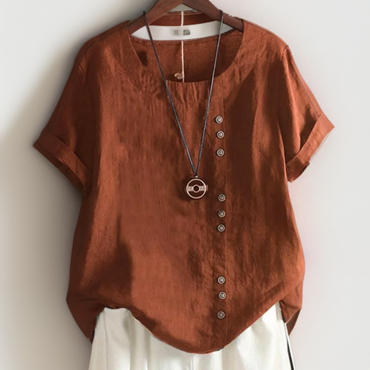 Isla - Chic T-Shirt met Knopen
